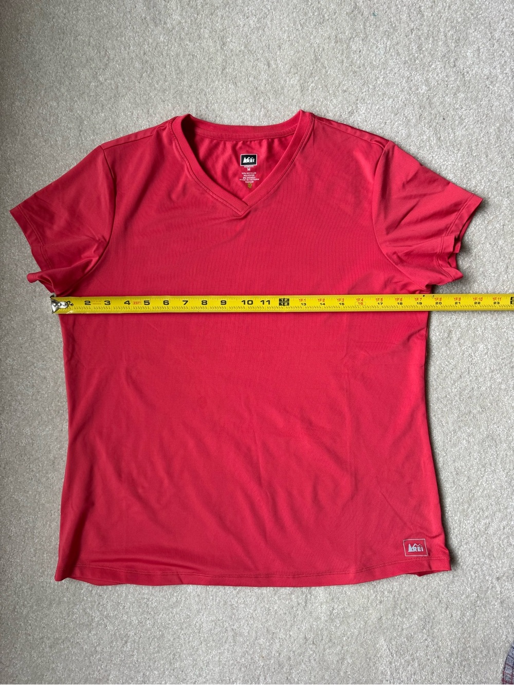 REI Vibrant Red Short Sleeve Women's Tee